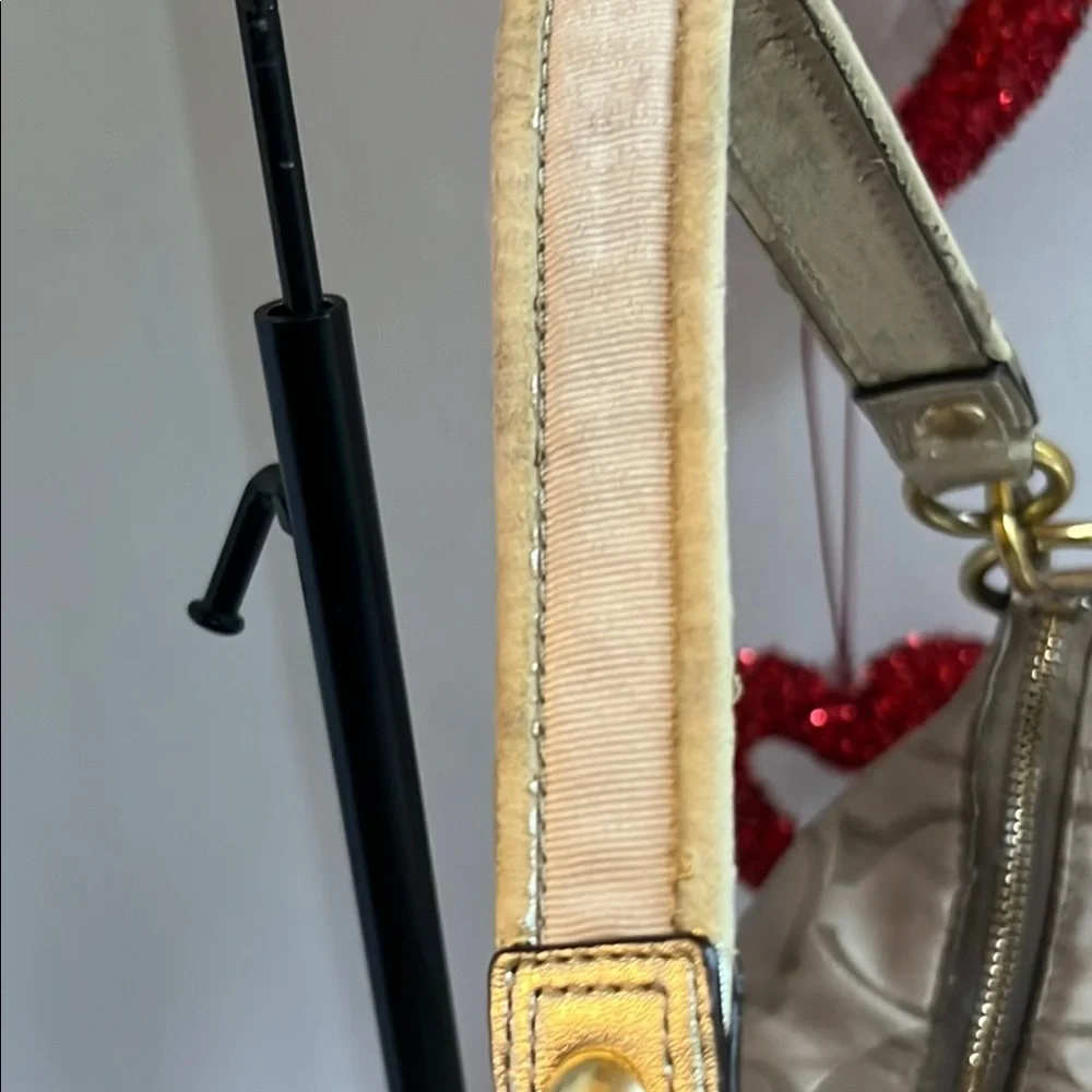 Coach chic shoulder